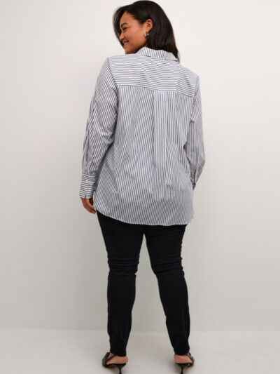 Kaffe Curve White/Black Stripe KCjerria Shirt stribet skjorte løs pasform