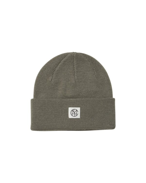 Moss Copenhagen støvet grøn hue med en bred kant med logo MSCHMojo Icon Beanie Mulled Basil