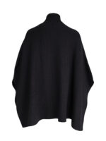 NÜ Black Xiao Poncho knit SUSTAINABLE sort poncho med høj krave