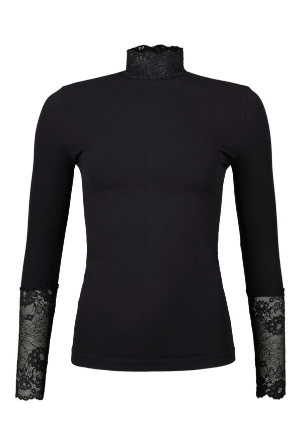 Sort bluse med høj blondekrave og blonder på de lange ærmer Tim & Simonsen Abby Blouse turtle lace LS Nero