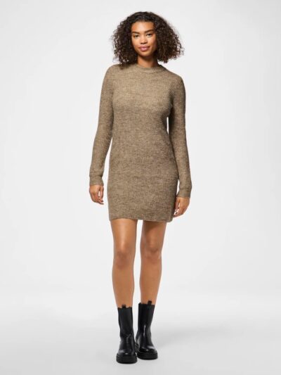 kort brun strikkjole lange ærmer. PIECES PCELLEN LS O-NECK Knit Dress fossil