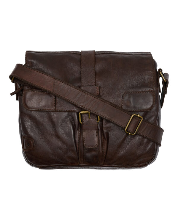 Brun skuldertaske i læder med små og store opbevaringsrum og gulddetaljer fra Tim & Simonsen Wanda work bag Brown