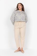 sandfarvet bukser med justerbar talje. Wasabi WA-ERICA 3 SAND