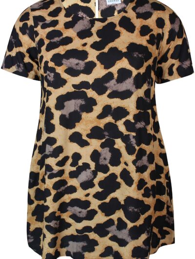 leo tunika kjole med korte ærmer og rund hals. ZHENZI Gigi 753-Tunic S/S Sand