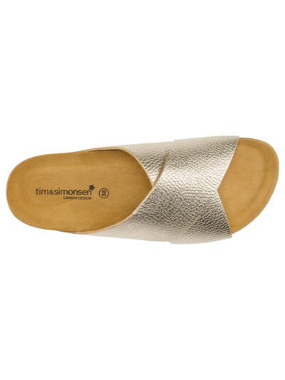 billede oppefra af sandal med krydsende remme i metallic læder. Tim & Simonsen Annet Nature Platino