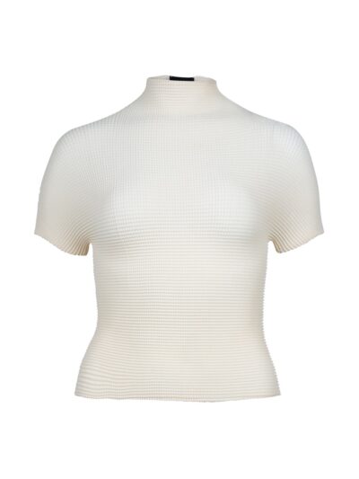 hvid strik t-shirt med korte ærmer og høj hals. NÜ Yonna Tee Bone 8347-52