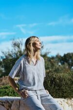 blå stribet t-shirt med korte ærmer Freequent Star Off-white w Navy Blazer FQLAVISCO-BLOUSE