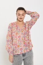 model med lyserød bluse med blomstermønster Freequent Star off-white w Fuchsia Pink FQCARIN-BLOUSE