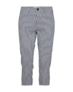 blå stribet bukser med lille forskudt slids på buksebenet. Freequent Navy Blazer Star Off-white FQREX-CAPRI