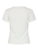 ryggen af kortærmet hvid t-shirt med rund hals og bølget kanter. PIECES PCFIA TOP Cloud Dancer