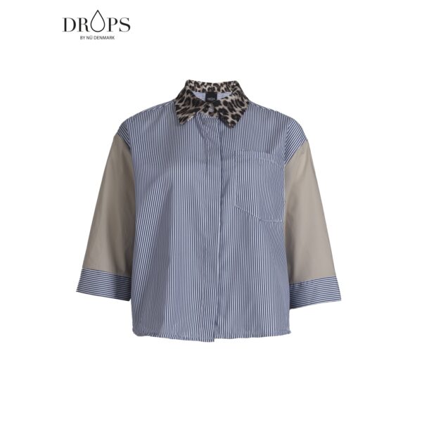 mønstret skjorte med striber, leopardmønster og skjult knaplukning. NÜ Zee Shirt Blue mix