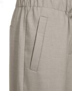 sidelomme på beige bukser med sidelommer og elastik i taljen. Freequent FQTARMA-PANTS Simply Taupe Mel.