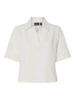 hvid top med krave og korte ærmer. PIECES PCFRIDA Top Cloud Dancer