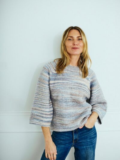 model med blå strik med struktur Freequent FQGRSCLAS-PULLOVER Star Off-white w. Baby blue