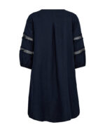 læg på ryggen af navy blå kjole Freequent FQLALUNA-DRESS | Navy Blazer