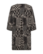 ryggen af mønstret tunika Freequent FQFLOI-TUNIC Black w. Rainy Day