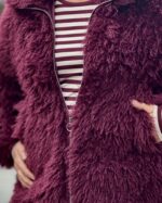 stribet t-shirt og bordeaux rød jakke med lynlås. Freequent FQFINE-JACKET Port Royale