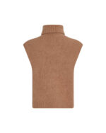 ryggen af carmel brun vest i strik med rullekrave. MOSS Copenhagen MSCHThira Salmia R Vest